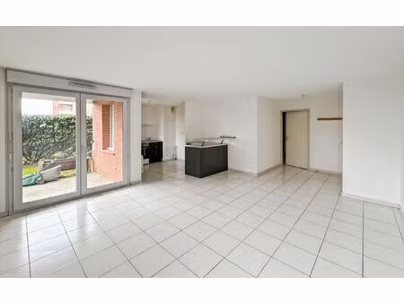 appartement toulouse 60.7 m² t-3 à vendre  210 000 €