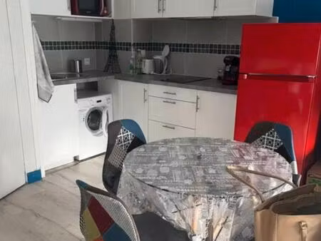 location appartement 1 pièce 37 m² à paris 18 (75018)