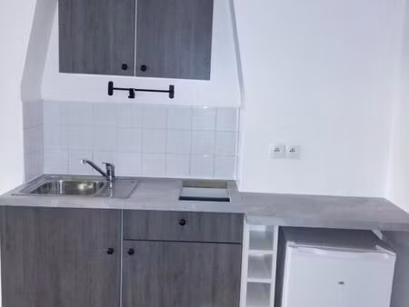 location appartement 1 pièce 20 m² à amiens (80000)