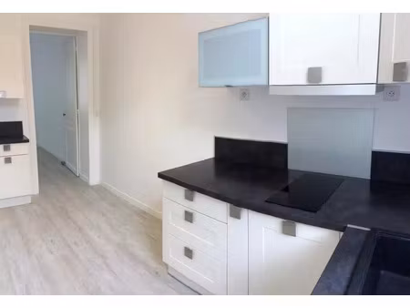 location appartement 1 pièce 31 m² à brueil-en-vexin (78440)