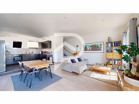 superbe duplex à 2 minutes de st germain-en-laye