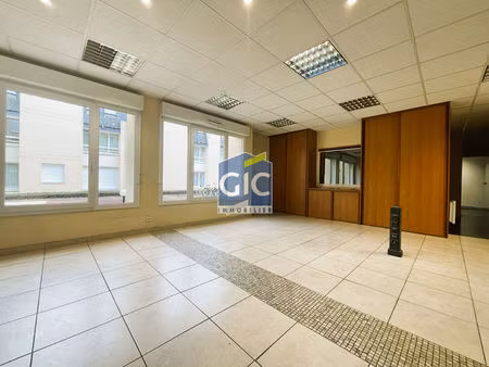 plateaux de bureaux 212 m2