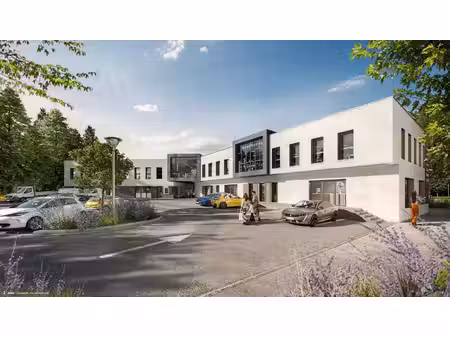 local commercial 157 m² (divisible) – face gare questembert