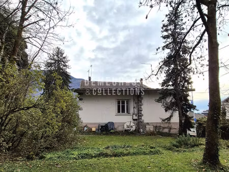 magnifique bâtisse à rénover