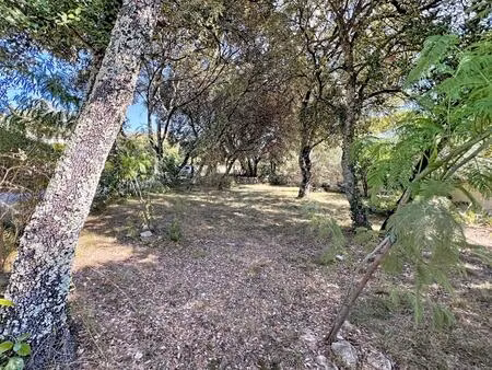 vente terrain 400 m² aujargues (30250)