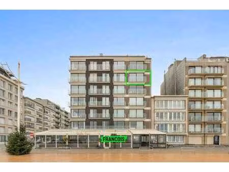 magnifique appartement avec vue frontale sur la mer à sint-…