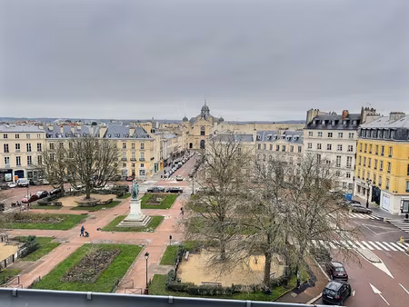 charmant appartement 2 pièces dernier etage