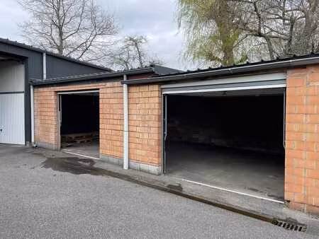 dubbele garage – 50 m² of afzonderlijke units te huur via...