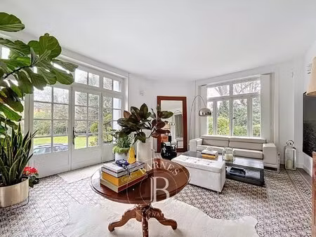 le service location de la maison barnes vous propose ce bien :