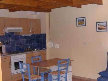 location appartement 1 pièce 32 m² à avignon (84000)