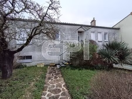 vente maison 5 pièces 90 m² loudun (86200)