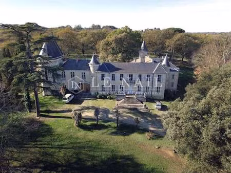 château à vendre à auch : 1 300 000 € | 640m²