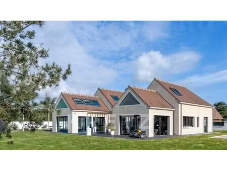 maison de luxe à vendre à saint-laurent-la-gâtine : 1 080 000 € | 334m²