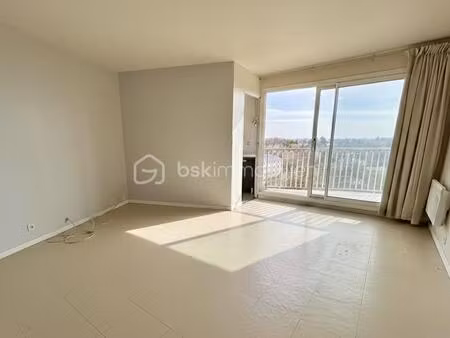 appartement de 31 93 m² à chambray-les-tours