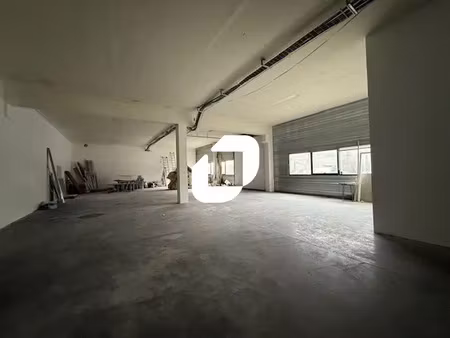 a louer  au pied de l'a115