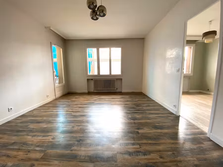 4 pièces traversant annecy