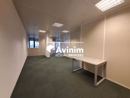 bureaux à louer 109m² + 105m² de terrasse mutualisée - park