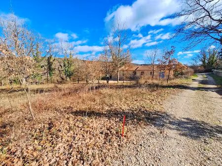 vente terrain 636 m² à quinson (04500)  86 500 €