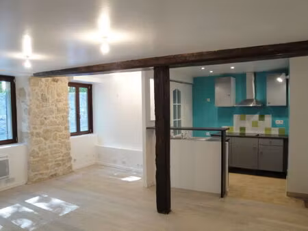 location appartement 1 pièce 29 m² à pontoise (95000)