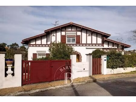 saint jean de luz  maison de 162 m² au calme