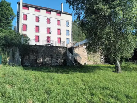 vente immeuble 14 pièces 1021 m² à pontaumur (63380)  785 000 €