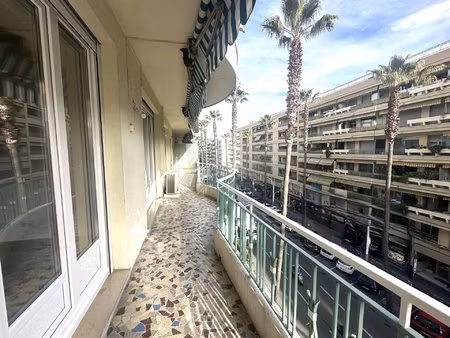 appartement 3 pieces 63.45m² - stationnement - cave - cagnes sur mer