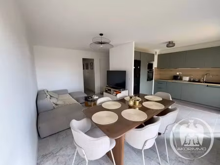 appartement 3 pièces 62m2 en dernier étage avec vue panoramique