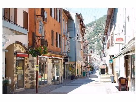 vente immeuble 220 m² à moûtiers (73600)  350 000 €