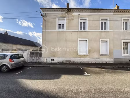 vente immeuble 8 pièces 134 m² à noyen-sur-sarthe (72430)  237 600 €
