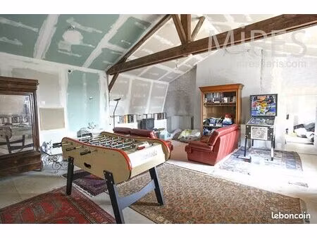 3 pièces - 95m² - proche gare et pentagone