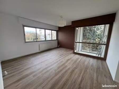appartement 4 pièces 70 m²