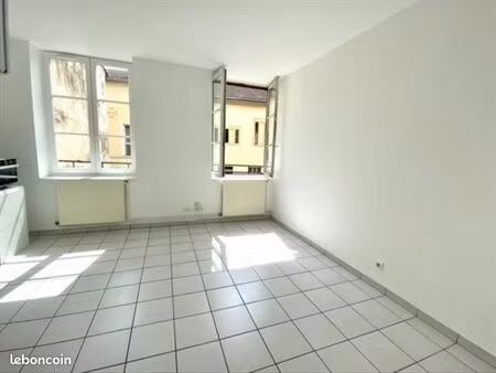 appartement 3 pièces 59 m²