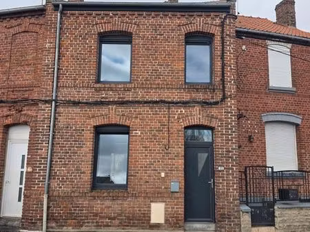 maison neuville saint remy