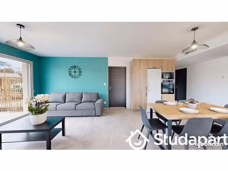 chambre 1 pièce 17 m²