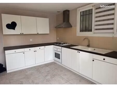 maison à louer 2 chambres