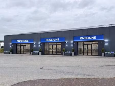 local à louer idéalement placée