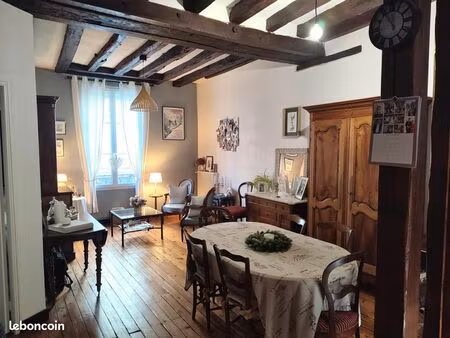 appartement 3 pièces 65 m²