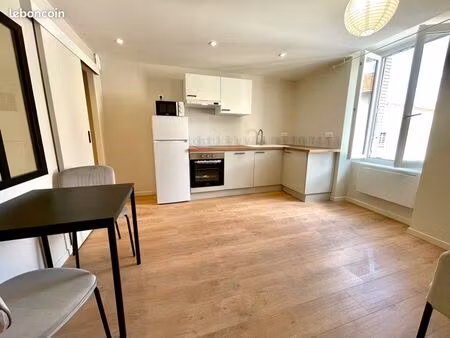 appartement t2 centre ville meublé rénové à neuf