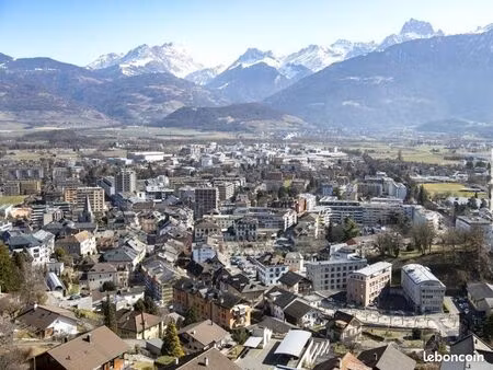 recherche logement 1200euros