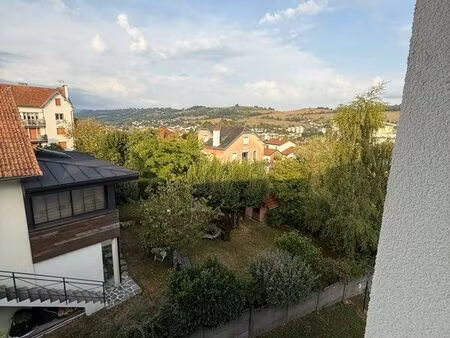 appartement 4 pièces – 76 m² – dernier étage