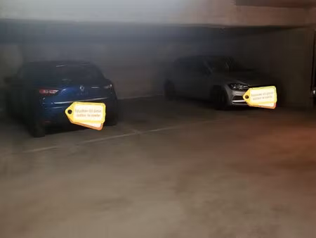 location place de parking sécurisé