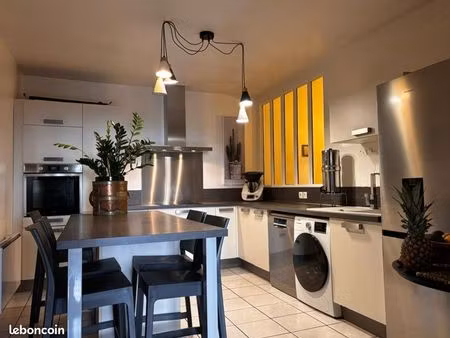 appartement rez-de-jardin 103 m² avec terrasse