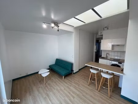 loue t2 meublé entièrement rénové