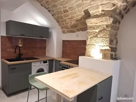 appartement atypique t2 meublé 40 m² – avec terrasse – poussan