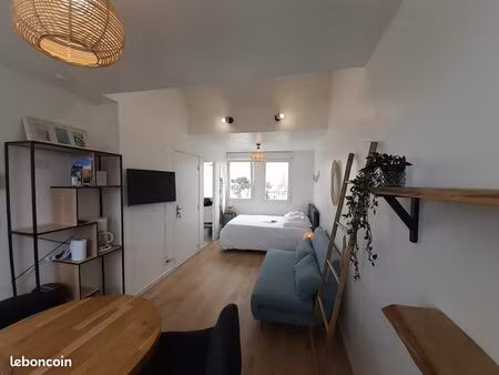 studio meublé équipé 21m2 - vue mer au loin