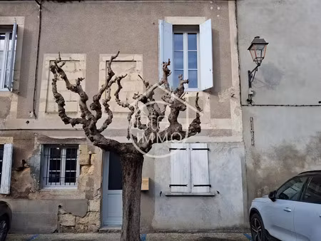 location appartement 3 pièces 52 m² à castillon-la-bataille (33350)  570 €