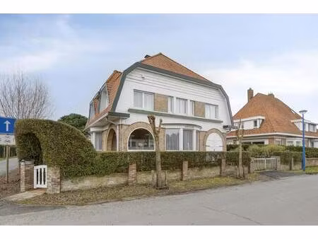 charmante woning met 5 slaapkamers te sint-idesbald