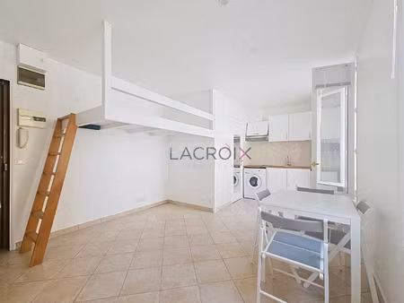 studio à 5min du rer b.