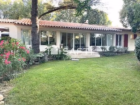 vente maison 5 pièces 187 m² saint-maximin-la-sainte-baume (83470)