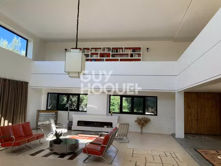 à louer maison plain pied 520m² sur la route de fes